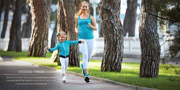Jogging track through the greens